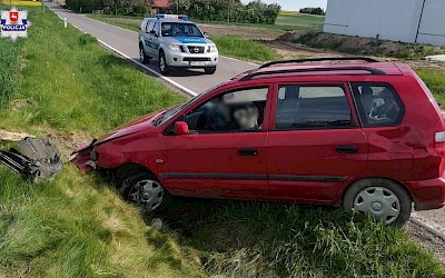 Zasłabł za kierownicą i dachował