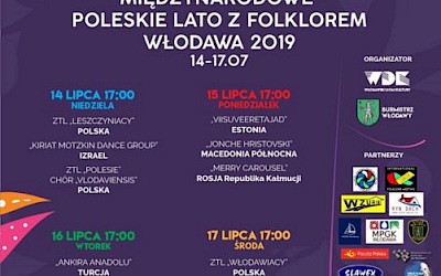 Lato z folklorem we Włodawie