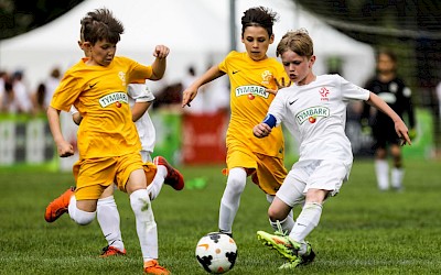 Zapisy do turnieju „Z Podwórka na Stadion o Puchar Tymbarku” przedłużone