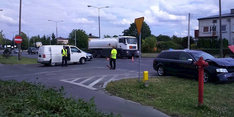 Zderzenie czterech samochodów na ul. Rejowieckiej