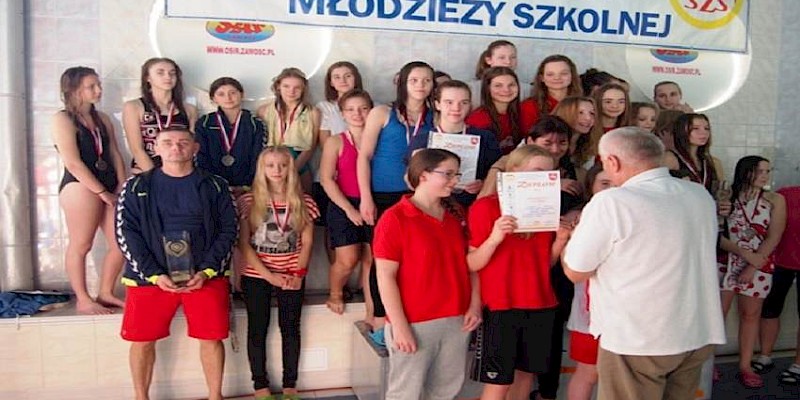 Uczniowie ZSO nr 8 pływali na medal