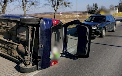 Bończa. Nie ustąpiła pierwszeństwa