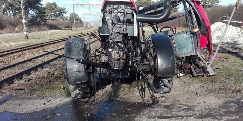 Rejowiec Fabryczny. Wypadek na przejeździe