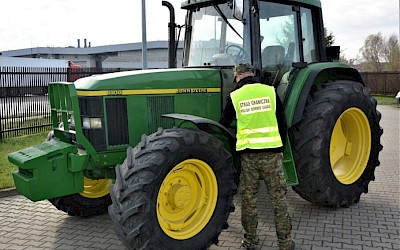 Dorohusk. Ciągnik nie przejechał