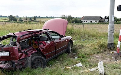 Tarzymiechy. Wjechał pod szynobus