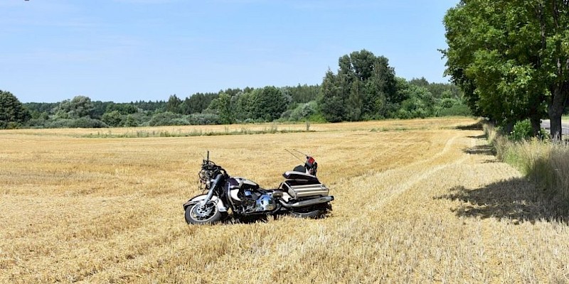 Kamienna Góra. Miał wypadek w polu