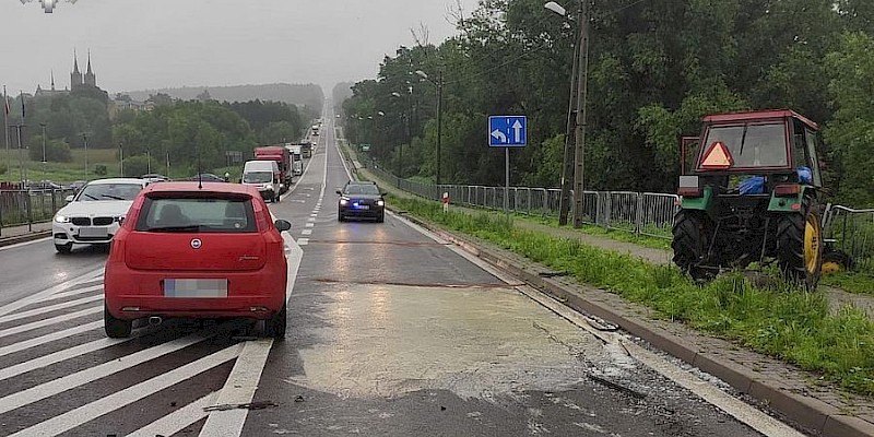 ...bo ciągnik jechał za wolno